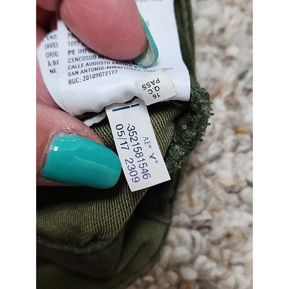 American Eagle AEO‎ Green Camo NAH Embroidered Heart Utility Jacket L Buttons